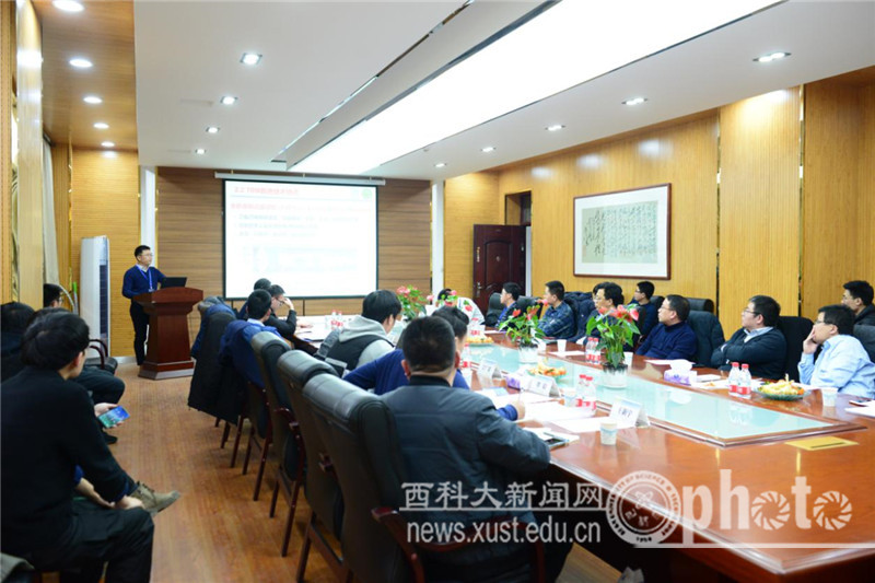 青年.jpg 原来名称也丢了