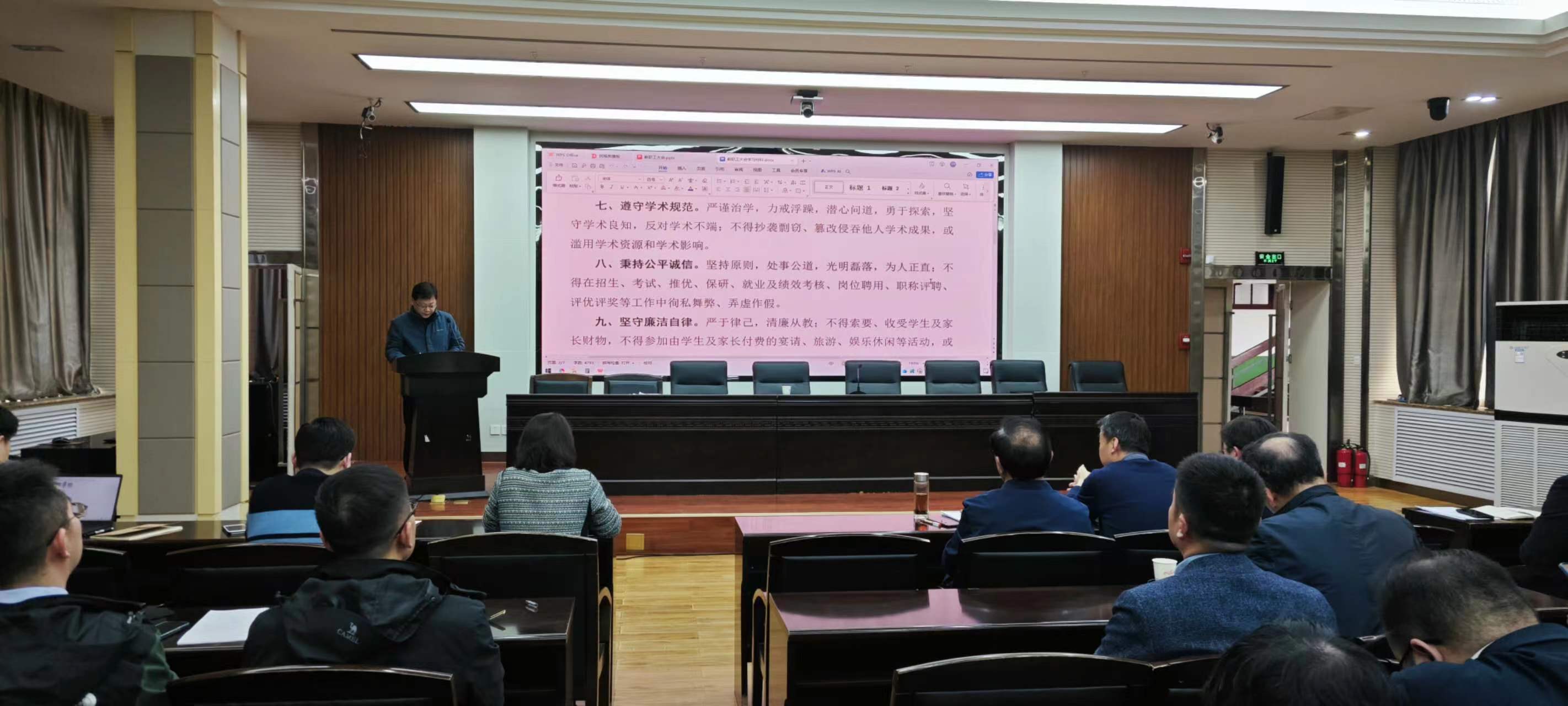 141710386171101386.jpg 141710386171101386.jpg